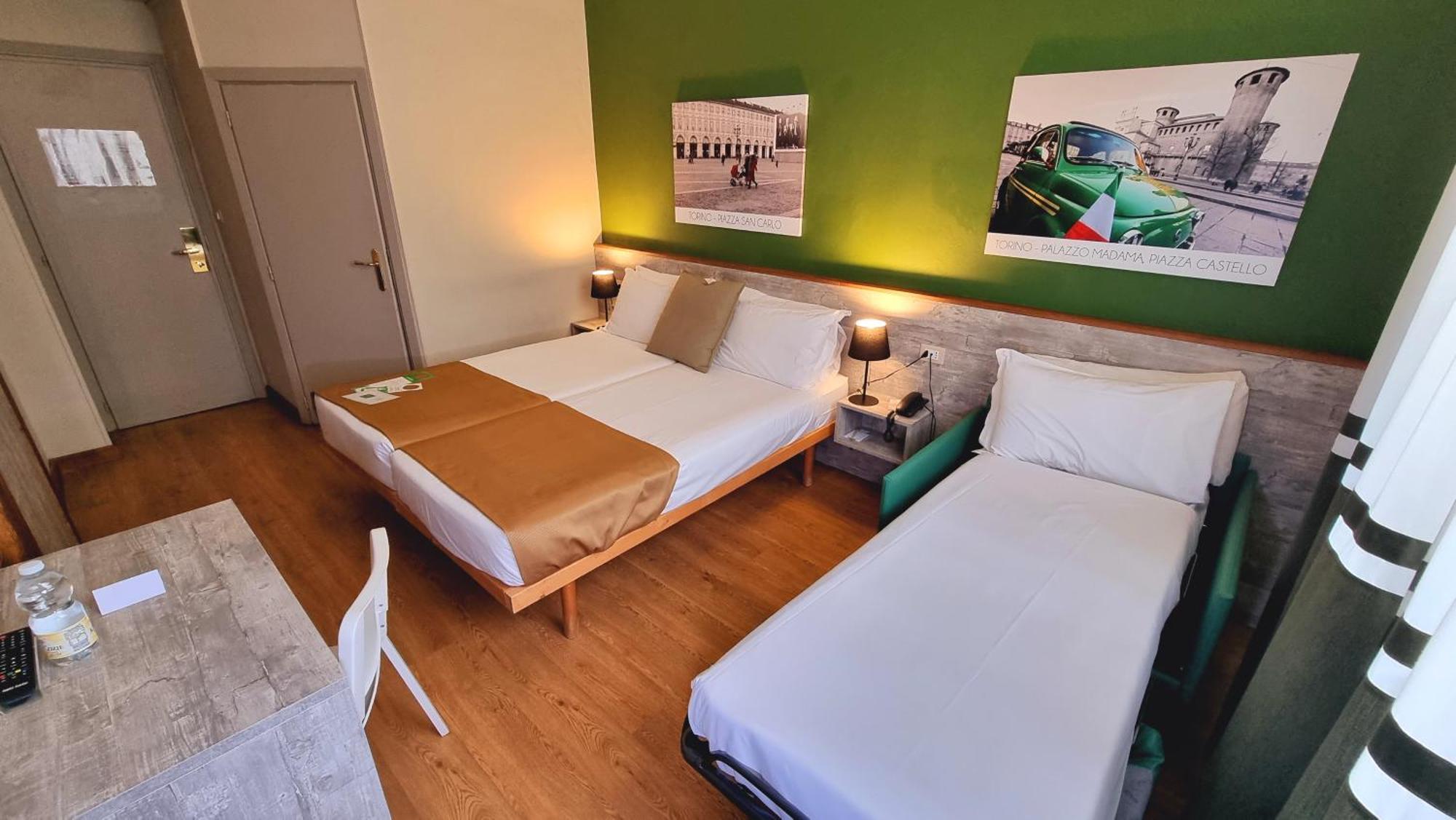 Green Class Hotel Astoria Turin Bilik gambar